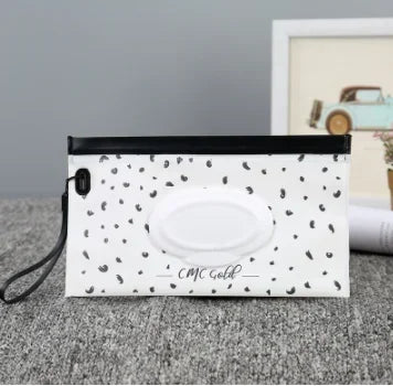 EVA Baby Wet Wipe Pouch Cute Snap-Strap Refillable Wet Wipes Bag Flip Cover Tissue Box Outdoor Useful Baby Stroller Accessory