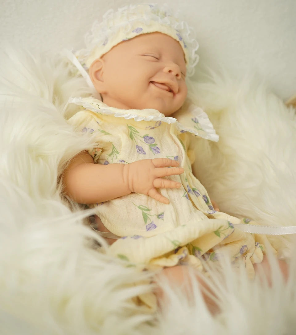 44cm Full Silicone Reborn Doll Dressable Dress Up Cute Soft Girls 2.76kg - The Kings Lots