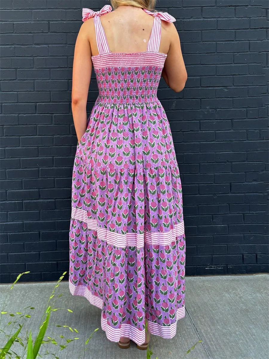 Elegant Maxi Dress with Boho Floral Print and Tie-Up Straps